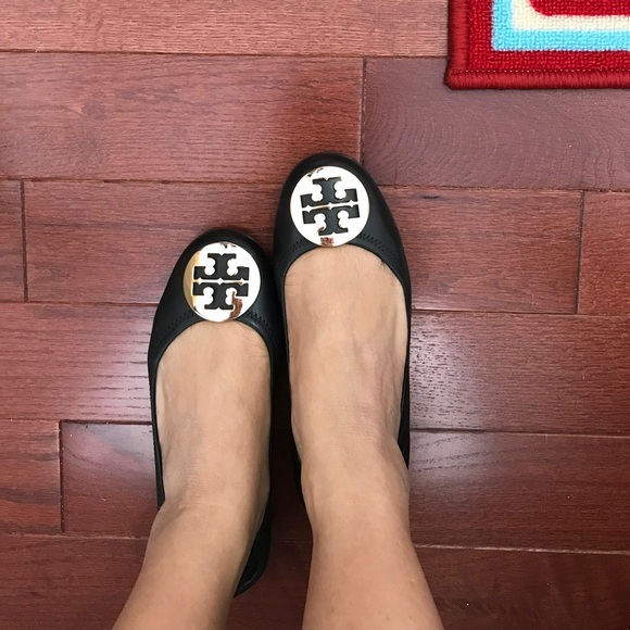 Authentic Tory Burch Flats. - Picture 5 of 6